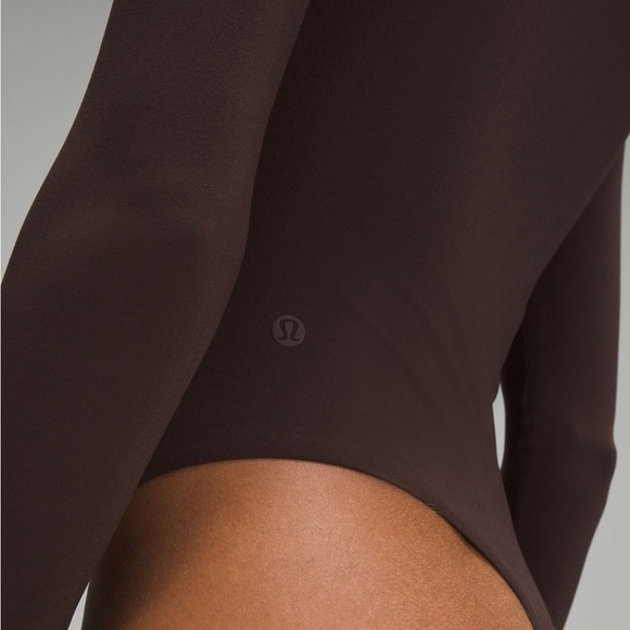 Lululemon Wundermost ultra soft nulu square neck long sleeve bodysuit Brown L. - Picture 6 of 7